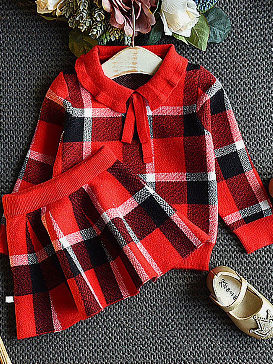 Little Surprise Box Red Plaid Peter Pan collar 2 pcs sweatshirt & Skirt Winterwear set for Girls