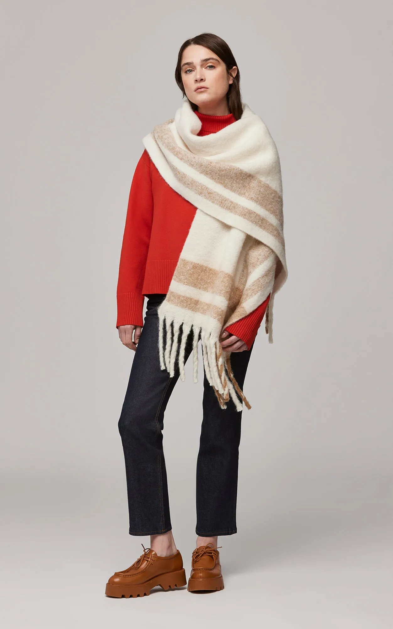 SOIA&KYO JESSI - Contrast Color Knit Blanket Scarf With Fringed Edge